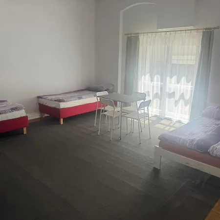 Pensjonat Parkowa 6 Goscinne *